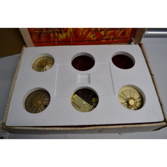 Lot of 4 OLD Vintage Vulcan Autosonic PVR Mark-I Smoke Detectors Untested - Picture 8 of 16